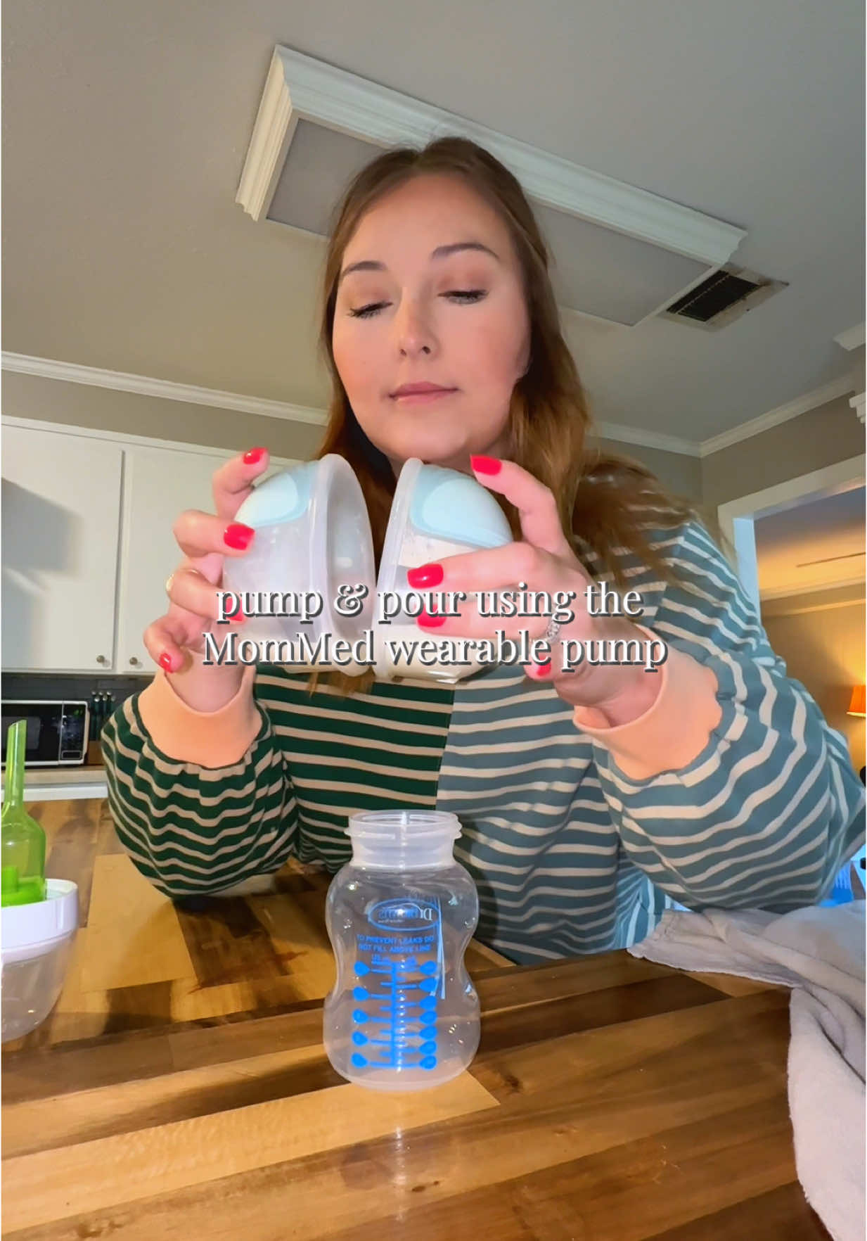Love this pump! I highly recommend 🙌🏼 #mommed #wearablepump #pumpingmom #pumpandpour #ttshop #tiktokshopfinds 
