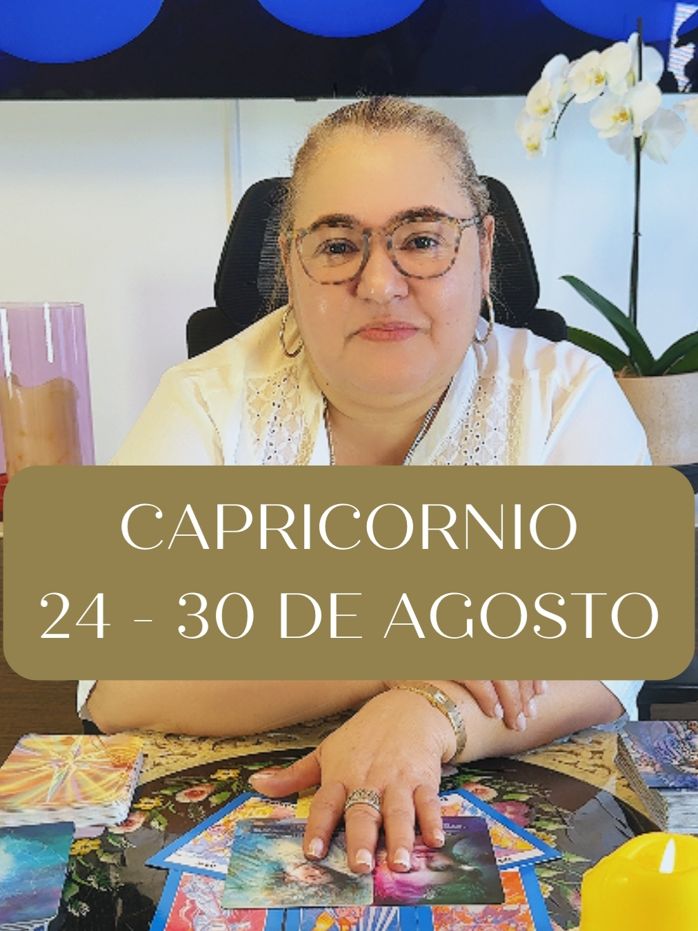 Capricornio ♑️ Frecuencia del 24 al 30 de agosto ⛰️ Esta semana no se trata de subir más alto… Se trata de construir desde lo que ya has conquistado. Tu disciplina es tu superpoder, pero tu intuición también quiere espacio. El universo te pide que combines estructura con sensibilidad. No todo lo sólido es eterno—y no todo lo invisible es débil. #capricornio #sabiduriaancestral #conexiondivina #xiomaraangeles1111 #agostoconciente #tarotdevision #vive