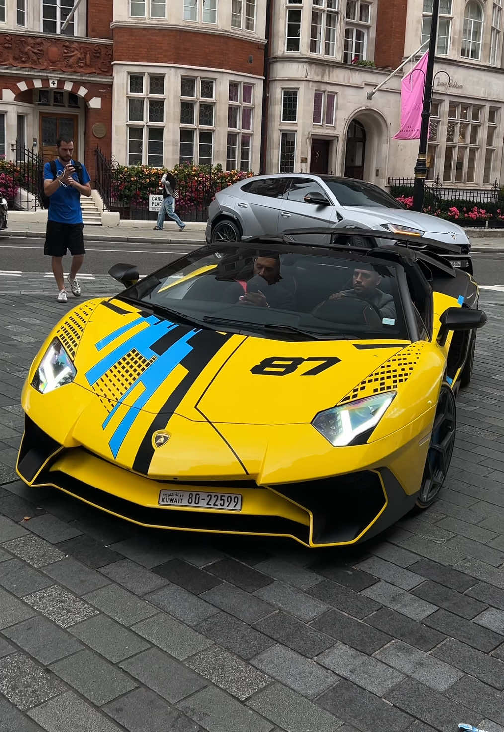 ear destroyer SV #fyp #carspotting #cars #supercars #london 