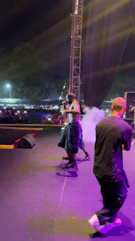 @Melly Mike ft dika aura farming  perform di tepian narosa #pacujalurkuantansingingi 