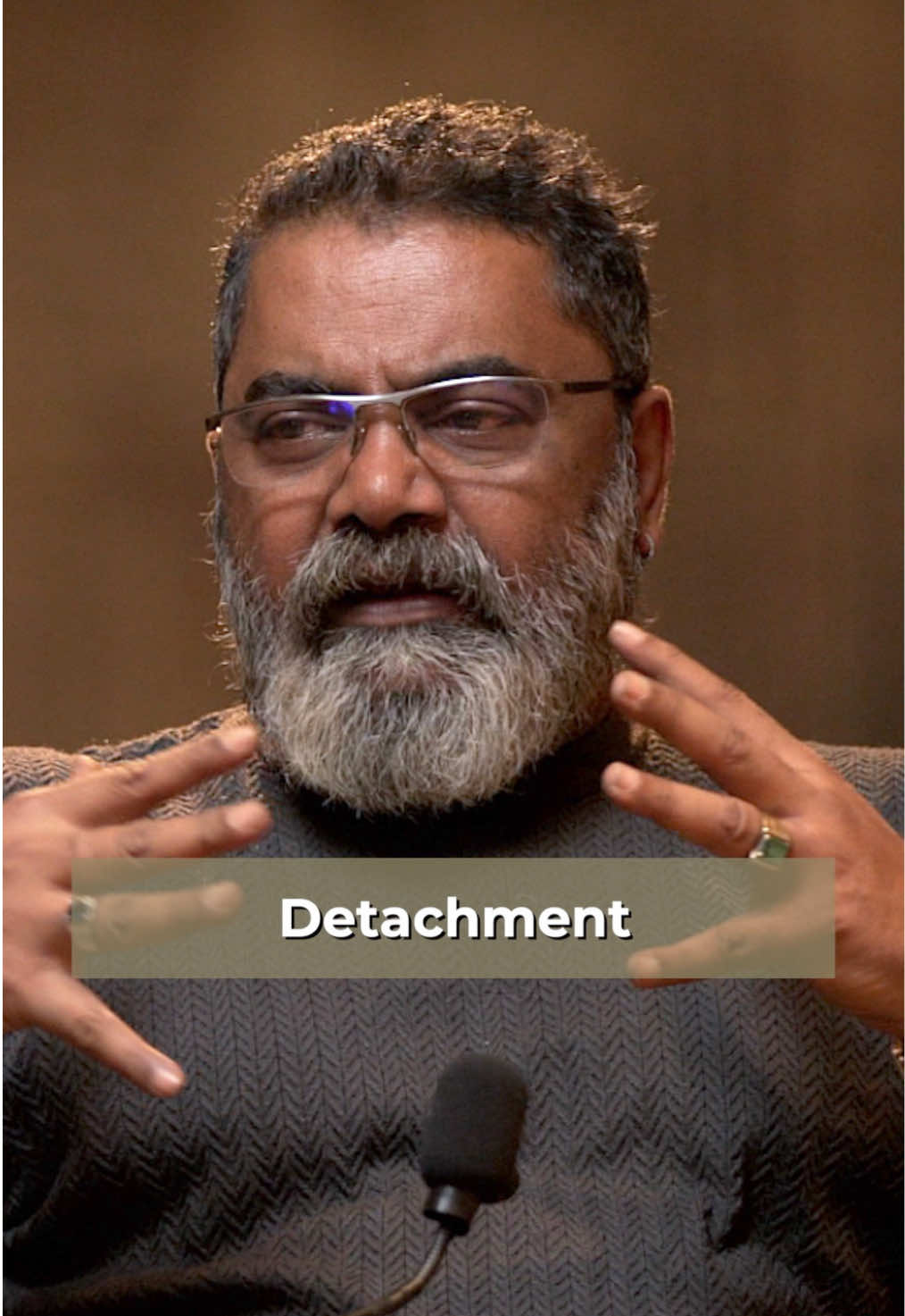 Attachment may feel comforting, but it also keeps us defending the very thing that holds us back. Detachment isn’t losing—it’s opening space for what’s new to come in.  📺 The full episode is out now on YouTube and Spotify! #podcast #dhyanvimal #wordsofwisdom 