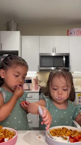 Part 1 of this mornings breakfast, I will post part 2 later today 💌 @Lovely_Ivarie&Hazel #MomsofTikTok #toddlersoftiktok #momlife #sisterhood #sisters 