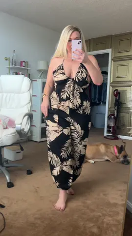 Standing corrected #partone #cupshehaul #cupshe #curvyfashion #curvyfashionblogger 