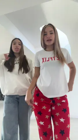 @soll pijamada real JAJAJA