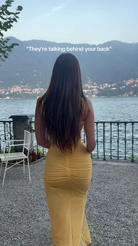 #dc #meme #lakecomo #brunette #yellowdress 
