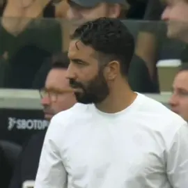 capee ya coach?🥺 #galeryunited #fyp #manchesterunited 