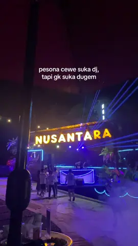 💃💃 #nusantarahealingandchill #sibolangitberastagi 