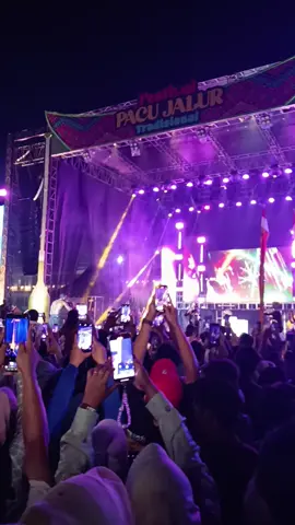 Malam Puncak Penutupan Pacu jalur Event Nasional 2025 Kab. Kuansing, Melly Mike & Dikha Aura Farming... 