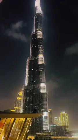 The fearless don’t watch from the sidelines—they move across the globe. 🌍🔥 The Burj Khalifa isn’t just the tallest building in the world… it’s a reminder that no dream is too big, no goal is out of reach. ✨ A lot of people have asked me why I’ve been coming to Dubai so often lately. The truth is simple: I’m chasing opportunities everywhere. A businessman can’t limit himself to one city or one country. To win, you have to be fearless, willing to explore, and ready to execute in every corner of the world when opportunity presents itself. Being successful isn’t about comfort—it’s about stepping into the unknown, again and again, until it becomes your second home. I’ve failed, I’ve fallen, I’ve gotten back up, and I’ve pushed forward without fear. That’s what being unbreakable looks like.  That’s what separates a dreamer from a doer. I don’t just tell people to chase opportunity and stay fearless—I LIVE it. And if I can, so can you. Fearless. Unbreakable. Relentless. The mindset of a true businessman. 💪 #Dubai #BurjKhalifa #EntrepreneurMindset #Fearless #GlobalOpportunities