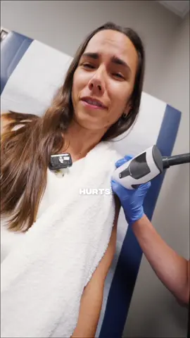 How to relive shoulder pain? Shockwave therapy is a non-invasive treatment for stubborn shoulder pain caused by tendonitis, calcifications, or overuse. It works by sending acoustic waves into the tissue, stimulating blood flow, breaking down scar tissue or calcium deposits, and activating the body’s natural healing process. Patients often notice less pain, improved mobility, and faster recovery. It’s a safe alternative for those looking to avoid injections or surgery, and can be combined with physical therapy for long-term results. #shoulderpain #arthritis #painmanagement 