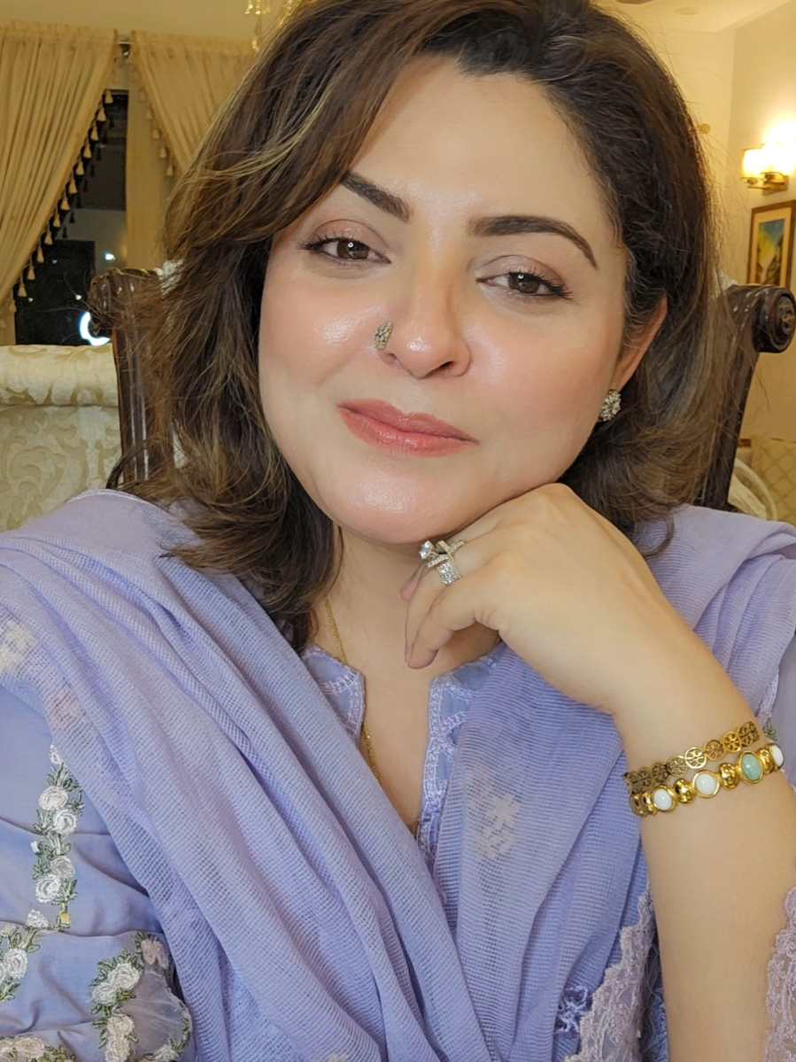 Replying to @akfoodlicfv #sadiazuhaib #cutebees #foryou #Coffee_Mask #trending 
