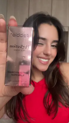 @Febble Cosmetics los amooo  #febble #febblecosmetics #febblecosmeticslipbalm #fyp #paratii 