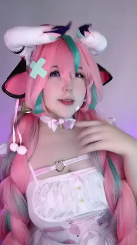 Varesa Vaquita ? traje de @Modakawaofficial  No pude acomodar los cuernos nunca jajajaja #varesa #varesacosplayer #varesacosplay #dance #ヴァレサ #fyp #trends #animegirl ##GenshinImpact#genshin #animecosplay #dancetrend #cosplaydance #Anime #Cosplay #cosplaytrend #closetcosplay #cosplayer #animedance #cosplaygenshinimpact
