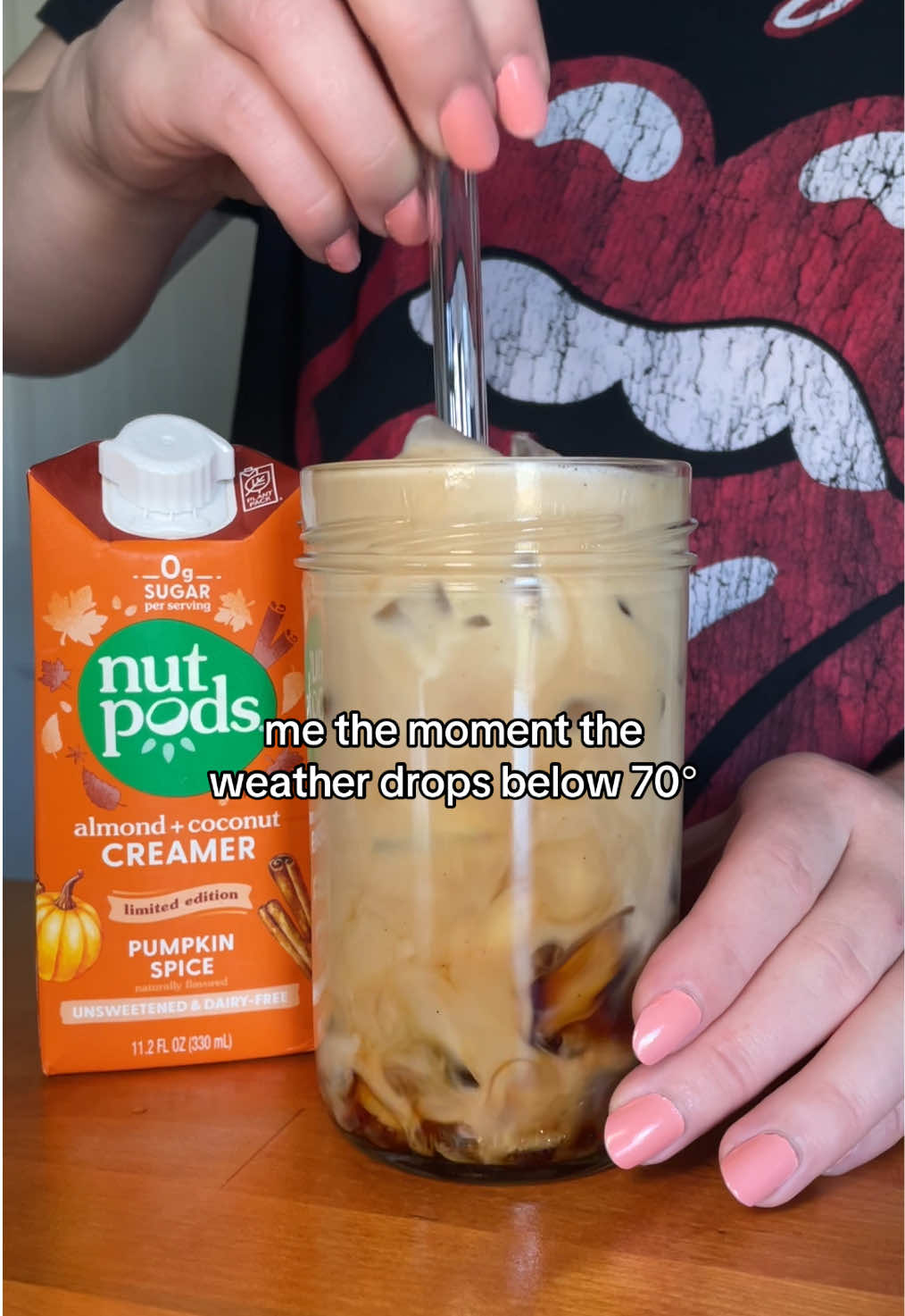 never too early for pumpkin spice 🎃🍂 @nutpods #pumpkinspiceisback #nutpodspartner 