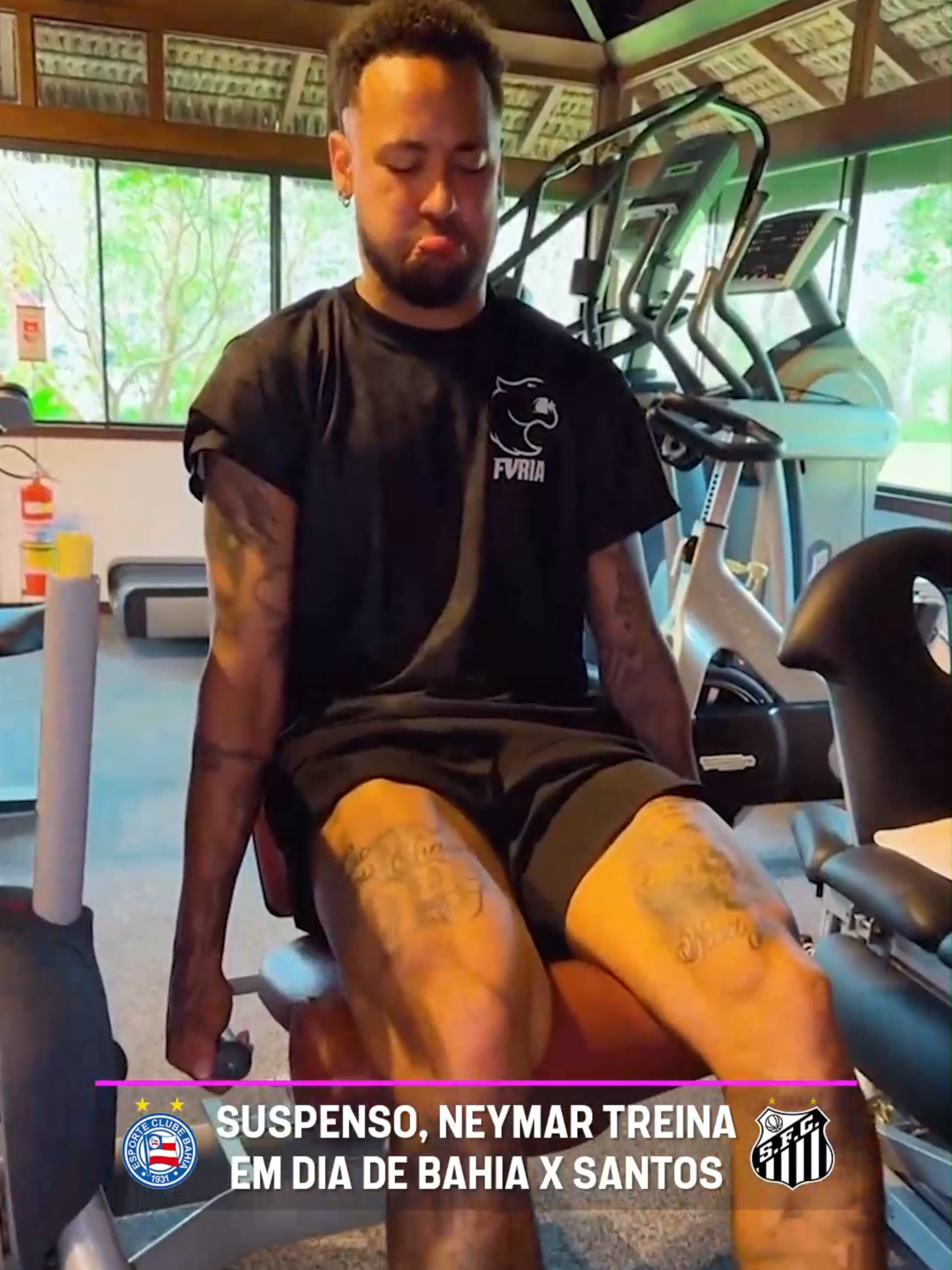 NADA DE DESCANSO PRO NEYMAR! ❌❌ Sem poder enfrentar o Bahia, por suspensão, o camisa 10 do Santos tá treinando pesado no domingão! 📹: Gil Cebola #tiktokesportes #FutebolBrasileiro #neymar