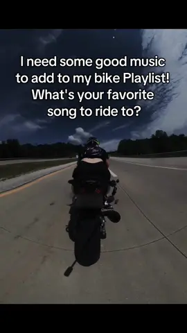 Send some good songs my way!! #kawasaki #ZZR600 #girlrider #bikergirl #indiana 
