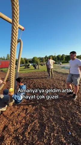 #deutschland #keşfetteyizzz #beniöneçıkart #almanya #gurbet 