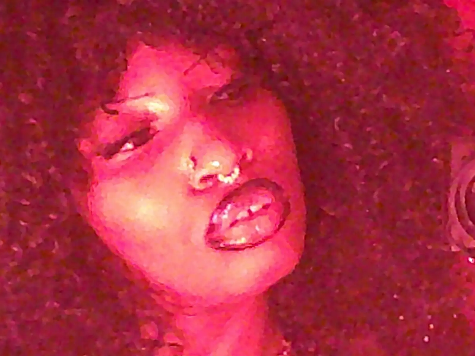 Omllllll it’s been awhileeeeee since I posted😭😭😭😭but ahhhhh I need to start clearing my drafts out before I start making some new posts! I know for this look it’s been sitting in my drafts for some months I’m just now finally getting around to posting it! Imma try to do regular posting but life do be a life 😭😭😭 . . . . . . . . #wigideas #viralfyp  #blackmua  #champangedigitaldiary #digitaldiaryentry 