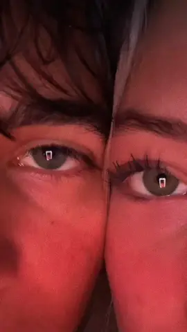 👀