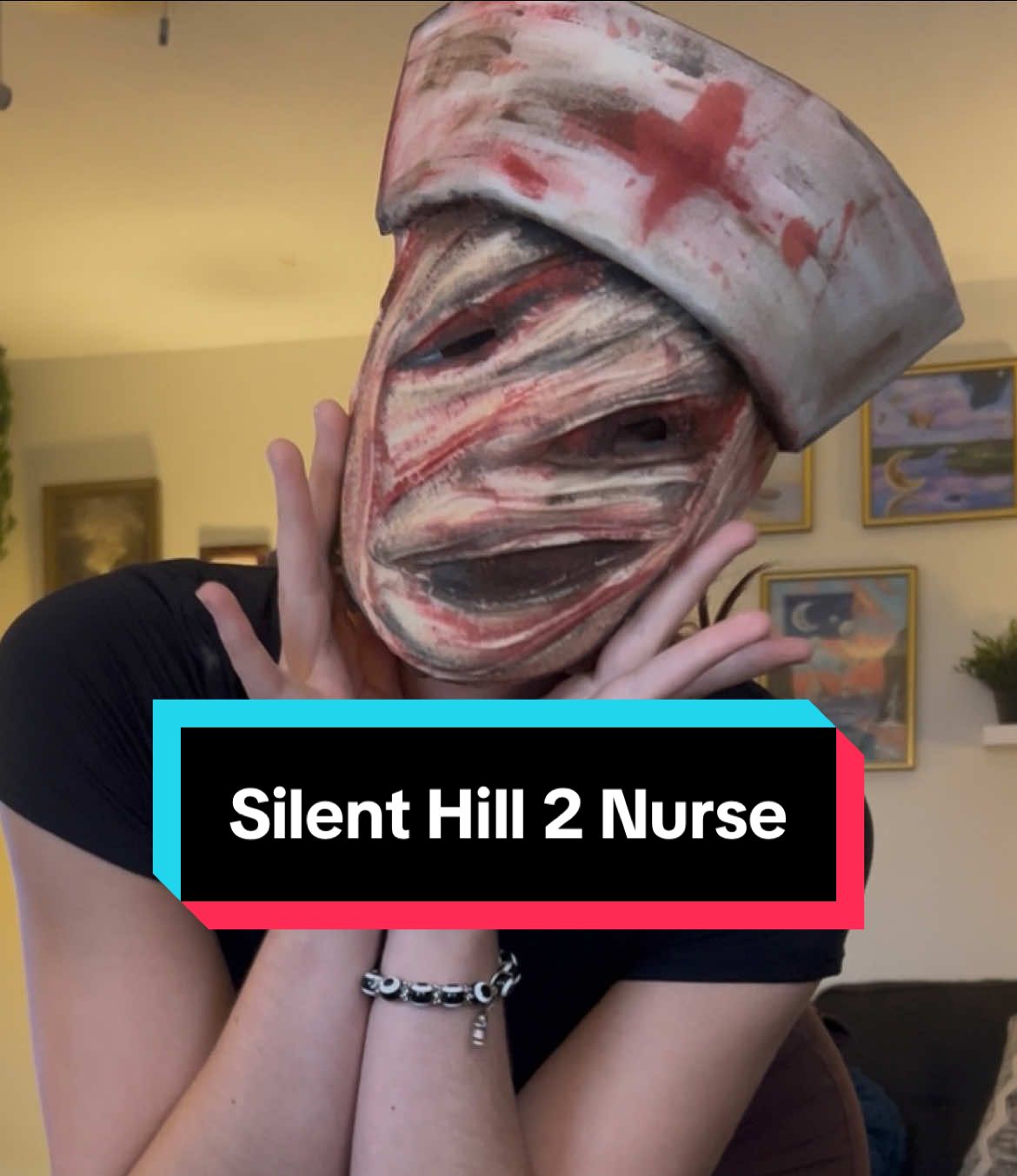 the first mask i’ve ever made.. it was so fun! any tips and tricks for a beginner cosplay creator are greatly appreciated. i’m a new crafter 😋 #cosplay #silenthill #halloweencostume #costumedesign 