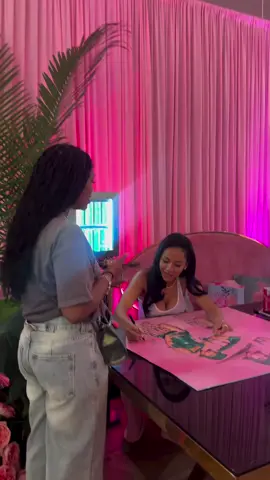 TODAY , actually right now ! Come see Mariah at her merch pop up .  #viral #xyzbca #trending #mariahthescientist #foryoupage 