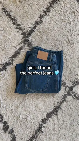 🩵