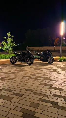 🕺 • • •@ThatCopper6.0  • •#kawasaki #zx10r #bmw #s1000rr #1000cc 