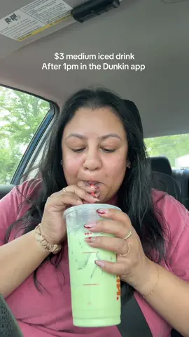 Ok yea @Dunkin' you did your thing w this lil combo. I’ll be getting it again 😜💚 #dunkin #dunkindonuts #matcha #cerealmilk #icedmatcha 