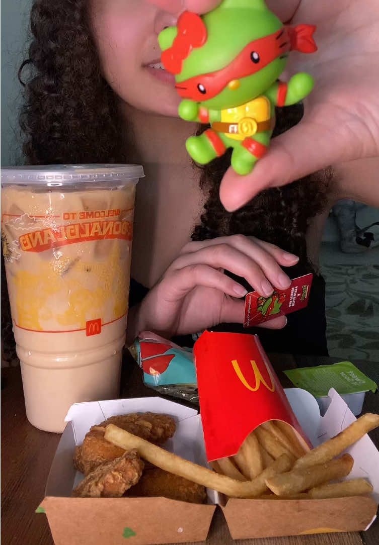 mcdonald’s ninja turtle x hello kitty happy meal 💗🐢 + large iced coffee ☕️ @McDonald’s #mcdonalds #hellokitty #fastfood #unboxing #happymeal 