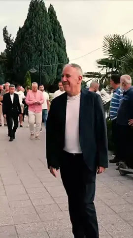 Mendi Qyra shoqërohet nga krerët e VLEN-it në Strugë‼️