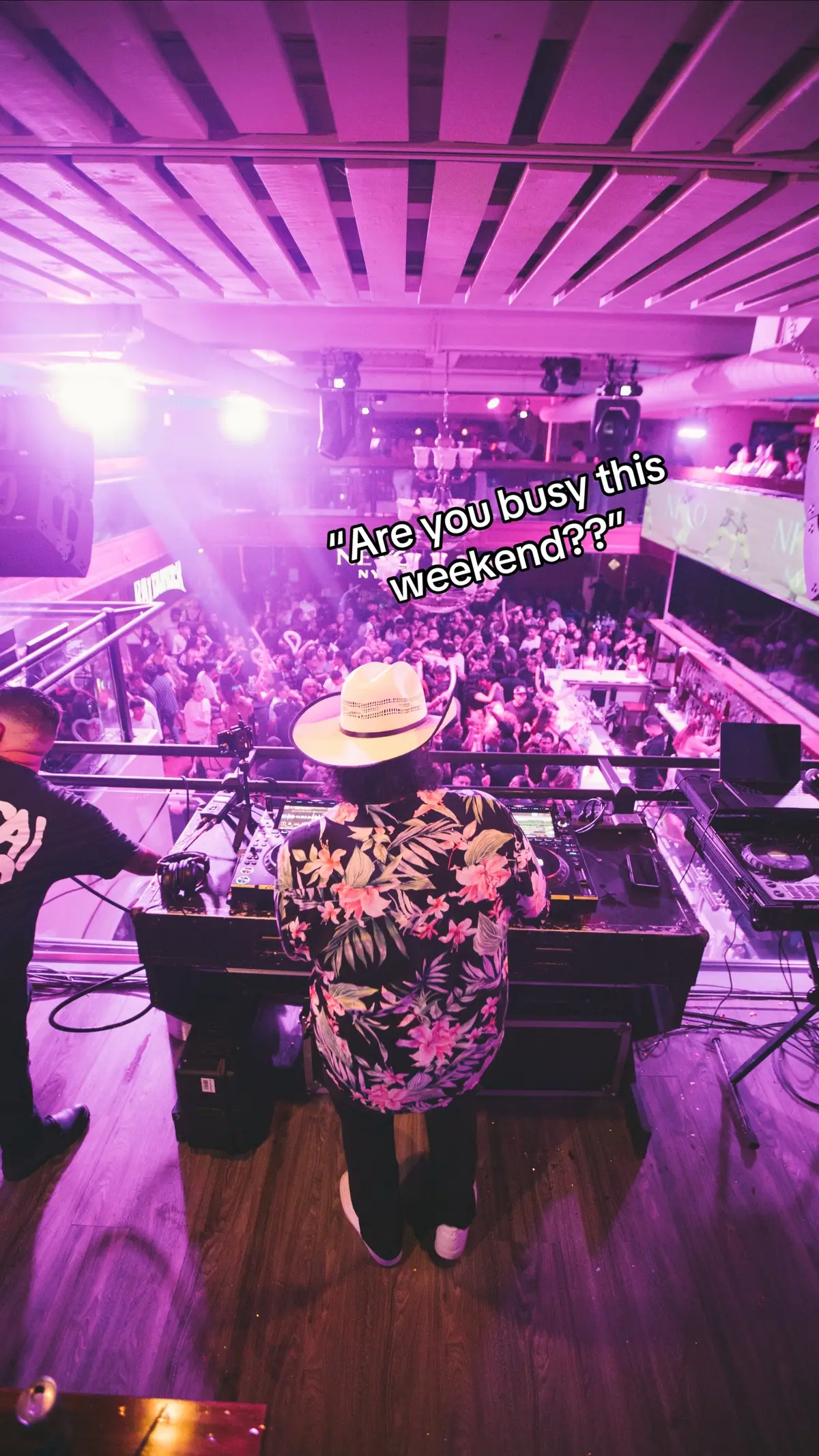 Hope to see you guys at a show 🫶🏼 they’ve been pretty packed so far. Tix on my website rayburgermusic.com 🤠🙏🏼 #ravetok #edmtiktok #latinedm 