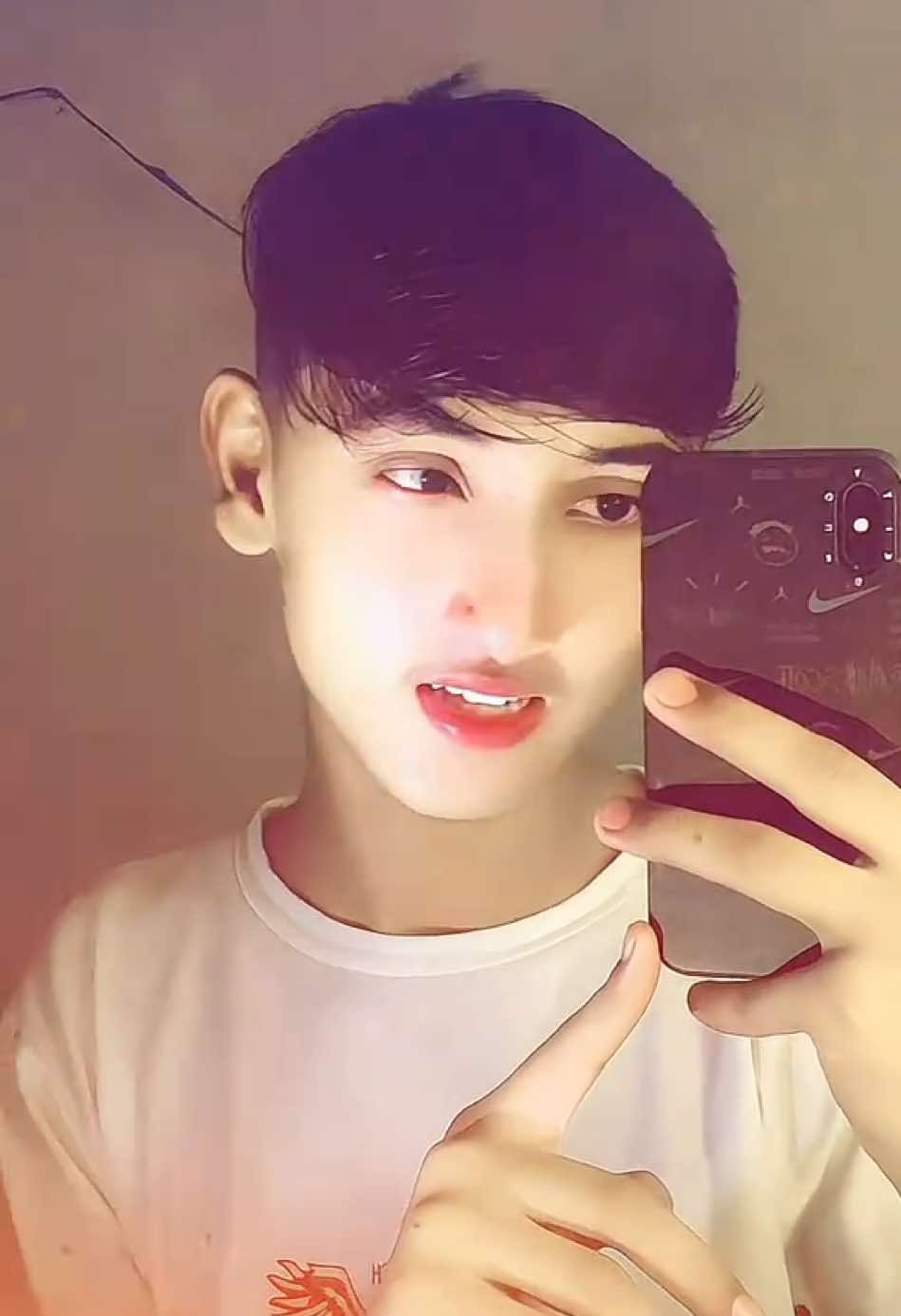 Kitni Chahat Hai Dil Mein Tu Jana Na ❤️🫵🍂”#tayyab_alyy #Viral #fypシ 