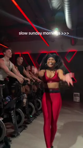 Super slow, peaceful and not hype at all Sunday morning with @MA😍😍😌😌😉😉 #scottsdaleaz #spinclass #spinstudio #spinstudioowner #spininstructor 