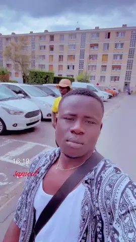 Une simple rencontre peut se transformer en grande aventure. Une collision inattendue permet d'empoigner la vie, d'offrir des perspectives plus grandes que soi, de vibrer, d'écouter, d'estimer, d'espérer. Que dieu nous aide et qu’il nous protège ❤️❤️@Chef🤞😎🫡 @Nixon @Falcao 🦍 @ZINOZI 🥴🧠⚔️ @K.S.K🇨🇮♥️ @Morissonne 🙃✌🏿 @Dedos 🤑LGSME🤑🇨🇮🧡🤍💚 