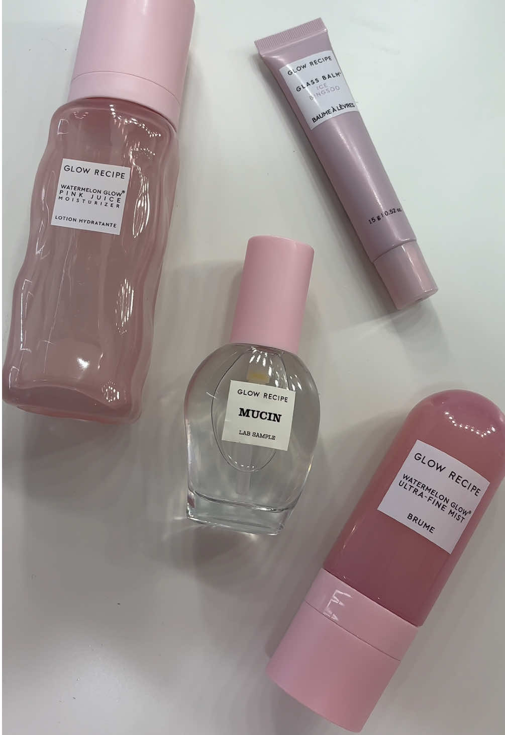 I got to try lab samples of the new @Glow Recipe vegan mucin serum that’s coming out this week! 🌵🐌  it’s made with prickly pear and meant to mimic the effects of snail mucin serum while being entirely plant based! 🙌 I’ve been testing this serum for a couple months now and looove the hydration and smoothing effect it gives 😍 and it pairs so nicely with my other fav skincare products! 💖 #glowrecipe #glowrecipemucin #officialglowgangambassador #skincareroutine #skincarereview 