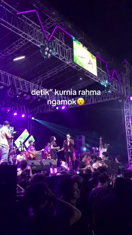 KURNIA RAHMA VS PENONTON.. KURNIA RAHMA LEMPAR MIC . GG MUSIC WINONG LEMPAR MIC