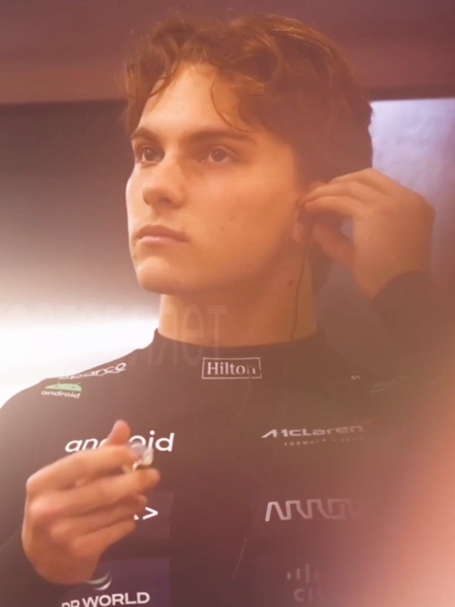 #OSCARPIASTRI 🌼  #f1 #formula1 #mclaren #fyp 