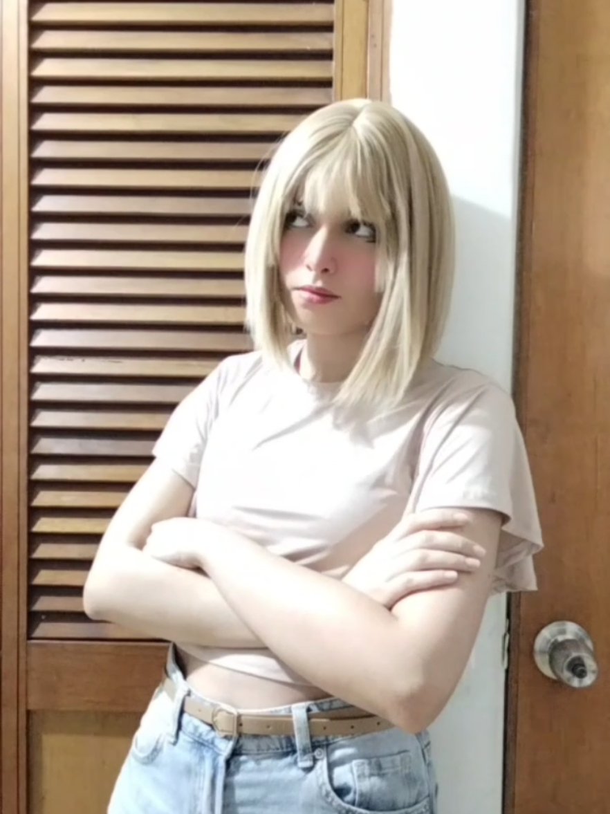 que típico tantos así 🗿 #outfit #wig  #blondhair 