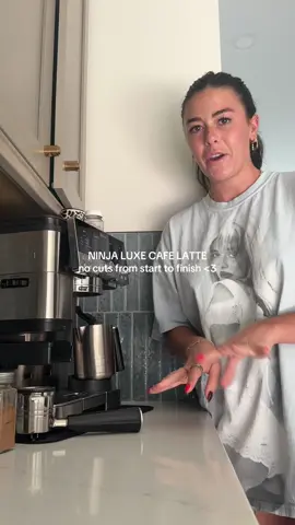 & this is JUST the espresso feature but there's still so many more types, you can froth your milk, all the things #coffee #coffeereview #espressomachine #ninjaluxecafé #beginnercoffee 
