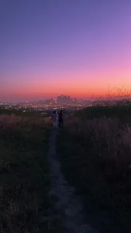Chasing sunsets 🌅 #LA #losangeles #california 