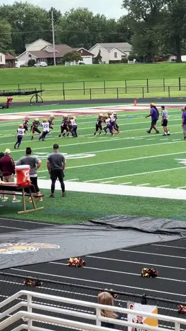One twin tried to dive tackle and the other got him!!! #popwarnerfootball #tackle #fastafboiiiii #hobartbrickies #twins 