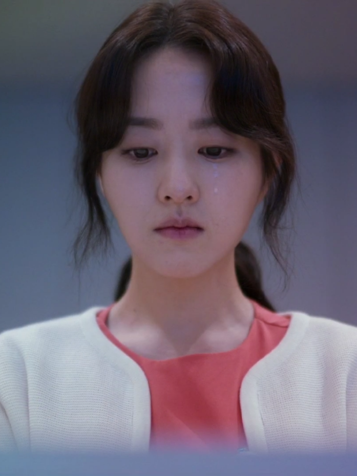 are u ok?  #dailydoseofsunshine #umadosediariadesol #jungdaeun #nurse #kdrama  ib: fishchan25