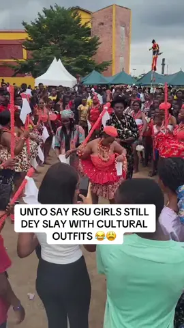 #rsu #rsusugweek2025 #sugweek2025 #sugweek #riversstateuniversity #fpy #afrobosskid2 #fpy'y #viral #dance #viralvideo #trending #danceawesome 
