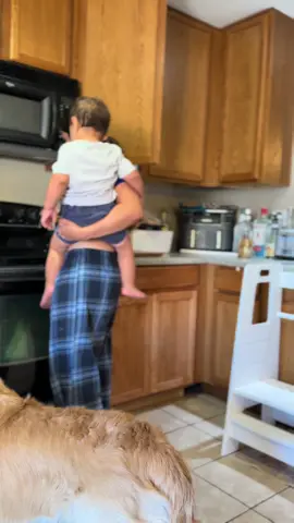 Our morning routine making our pancakes for breakfast with a voice over  #foryou #momvlogs #toddlermom #morningroutine 