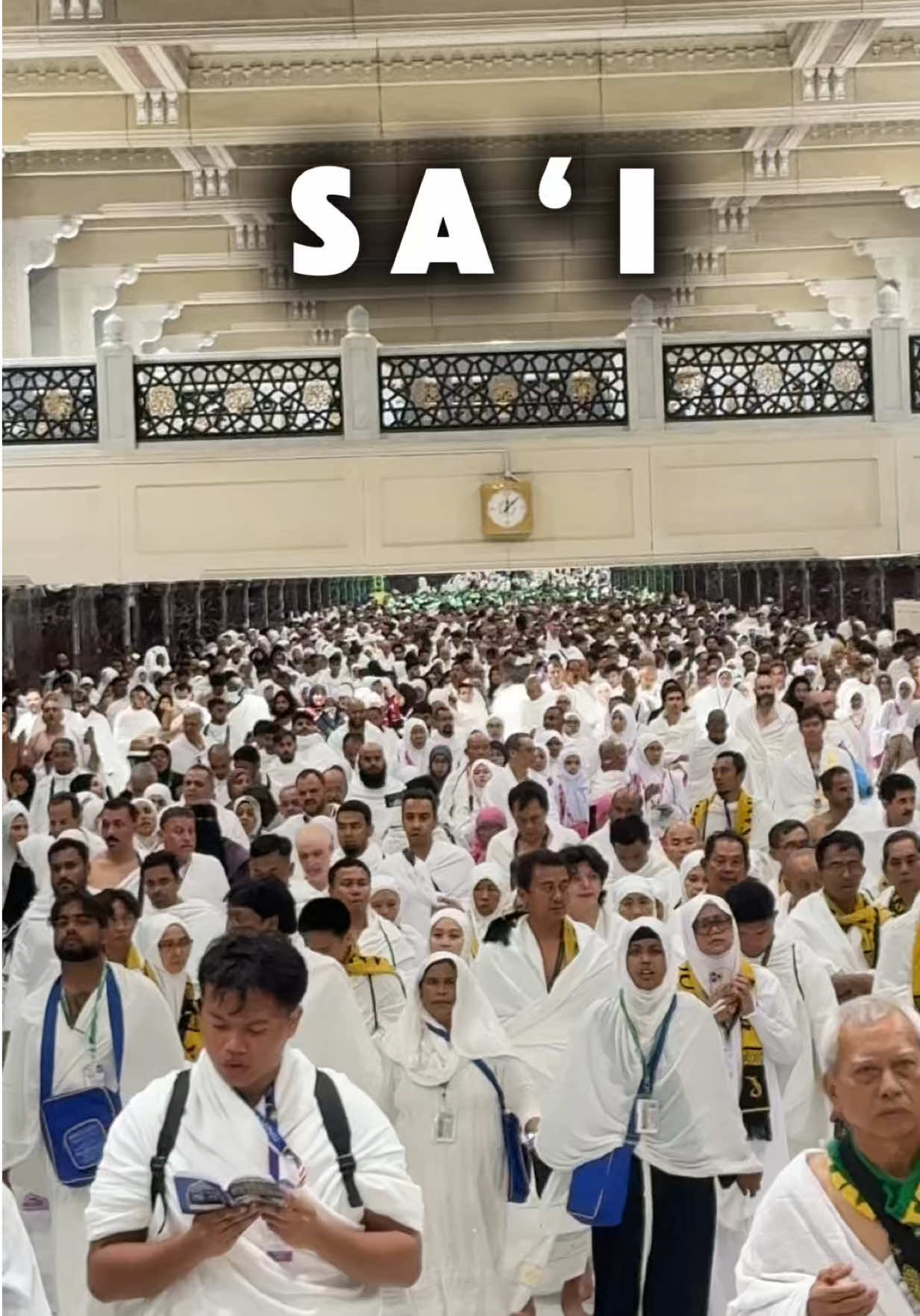 Suasana Sa’i di malam hari #umrah #makkah #madina #makkahmadinah🕋 
