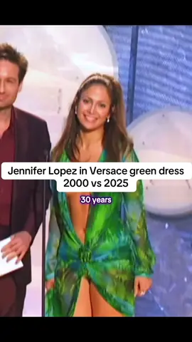 OMG can't believe how incredible Jenifer Lopez aka JLo looks  #jlo #clip 