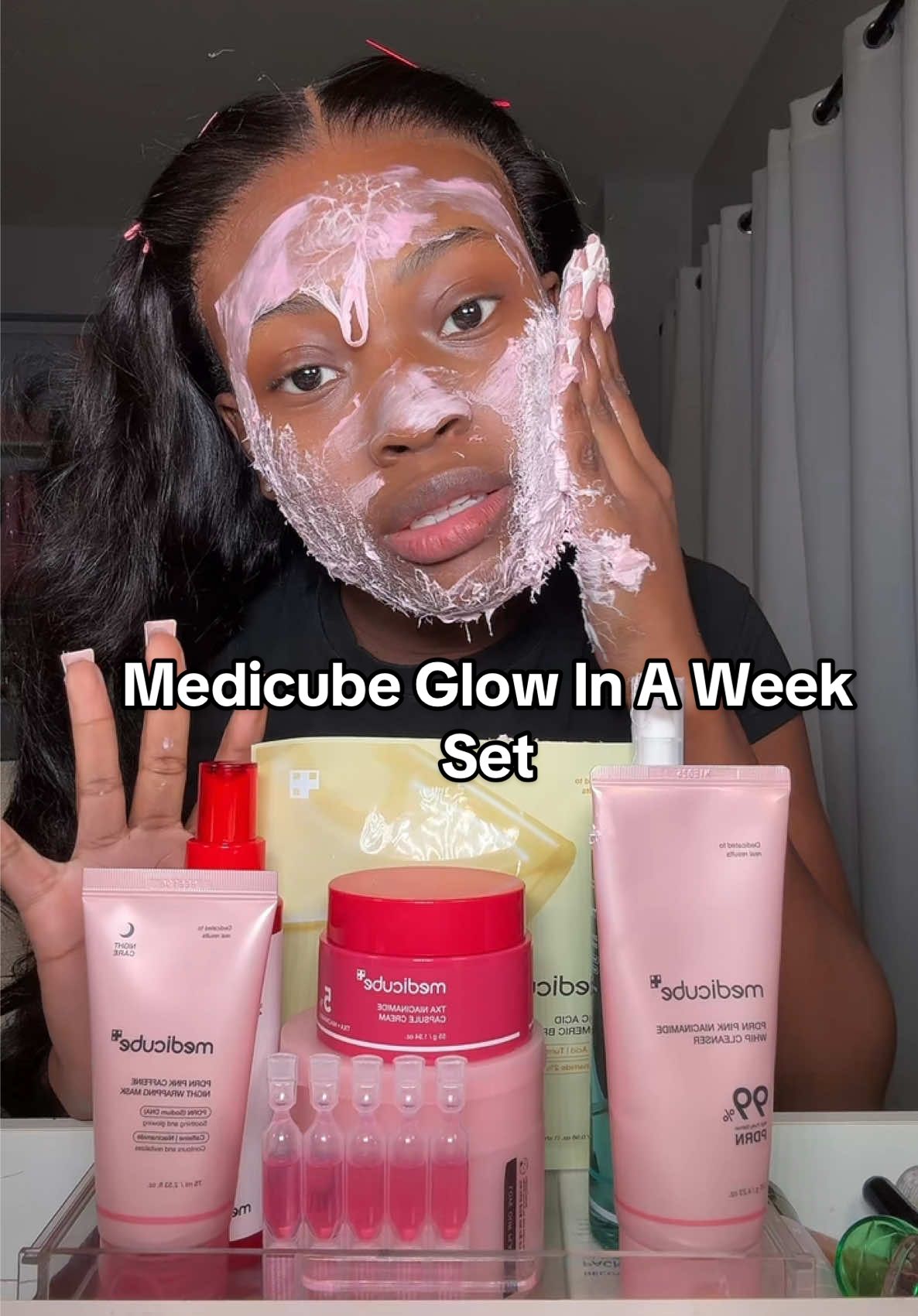 Medicube's glow in a week set!🩷  #glassskin #skincareroutine #medicube #koreanskincare #tiktokshopcreatorpicks