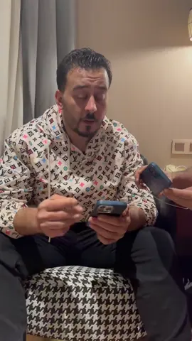 عايز تعرف مين ظالم ومين مظلوم؟  علي فكره كنت عايز انزل الفديوهات دي من اول ما كوكو اتحبس في المطار بس هوا كان بيقول بلاش هي كدا كدا هاتتحل وهاخرج علشان معملتش حاجه  بس اعتقد دا الوقت إلا لازم كل حاجه في تنزل  انتظر المزيد مين الظالم ؟   تعال اقولك  حاجه علي الماشي كدا  بس بتثبت كل حاجه وبتبين مين مظلوم ومين ظالم  مين الضحيه ومين الجزار  كوكو مظلوم  ولسه في فديوهات كتير  هارفعها  كله موجود وعندي