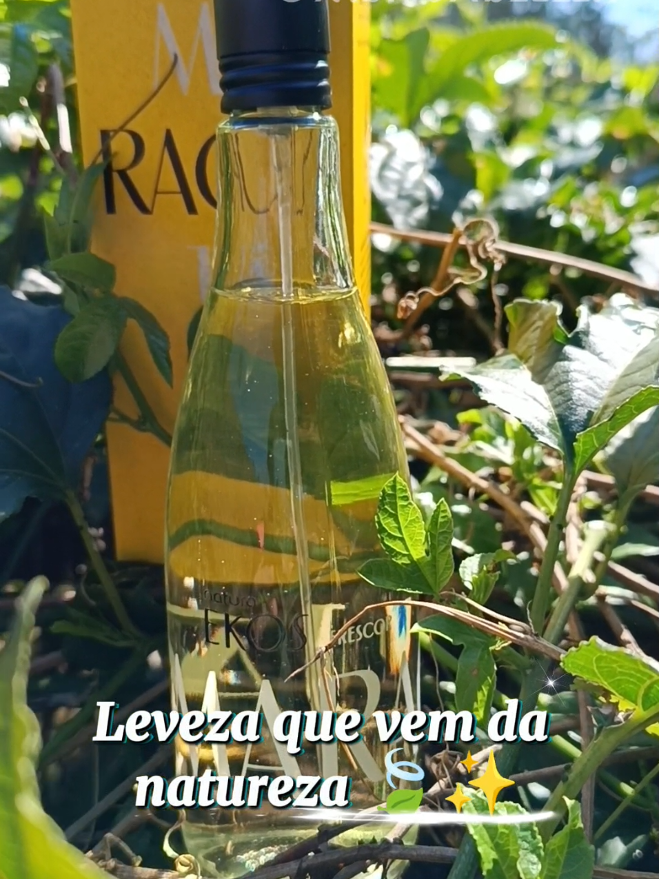 Refresque-se com a energia da natureza 🌿💛  Já sentiu o poder do maracujá na sua pele? #NaturaEkos #Maracujá #PerfumeFresco #natura 