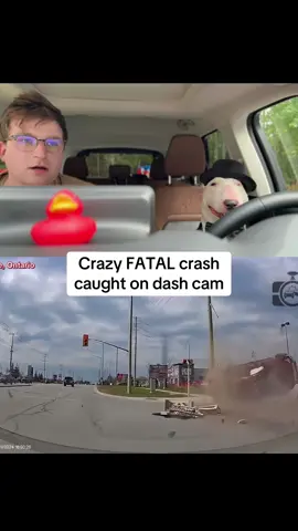 Can’t believe I caught this on tape!! #dashcam #carsoftiktok #crazyvideos 
